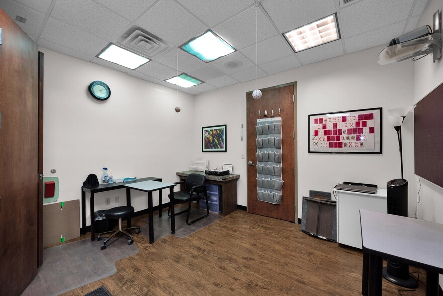 More Photos Of 8404 E Shea Blvd, Scottsdale Medical For Lease