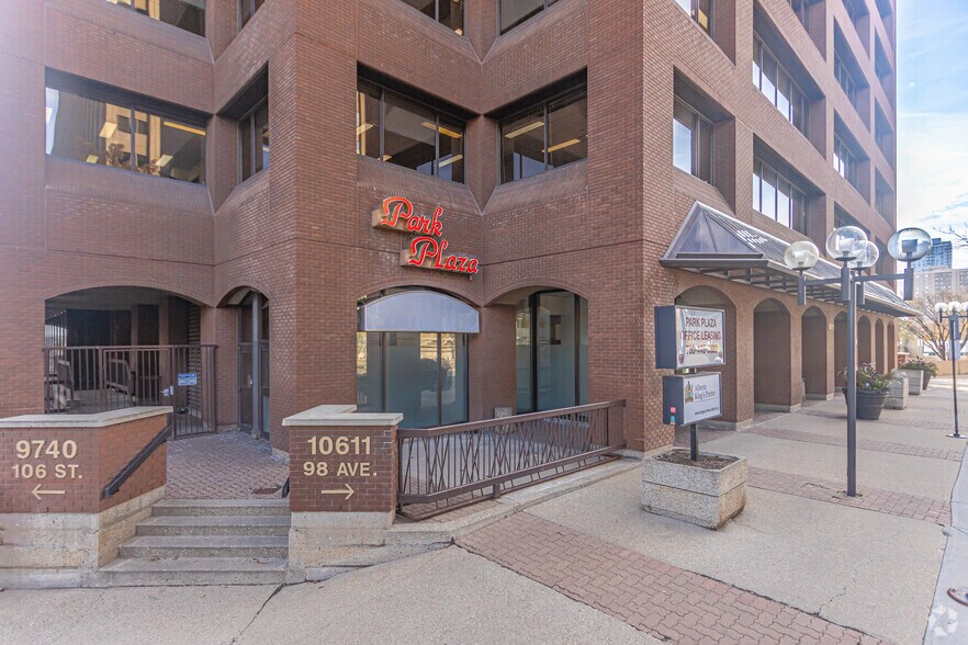 More Photos Of 10611 98th Ave NW, Edmonton Coworking Space