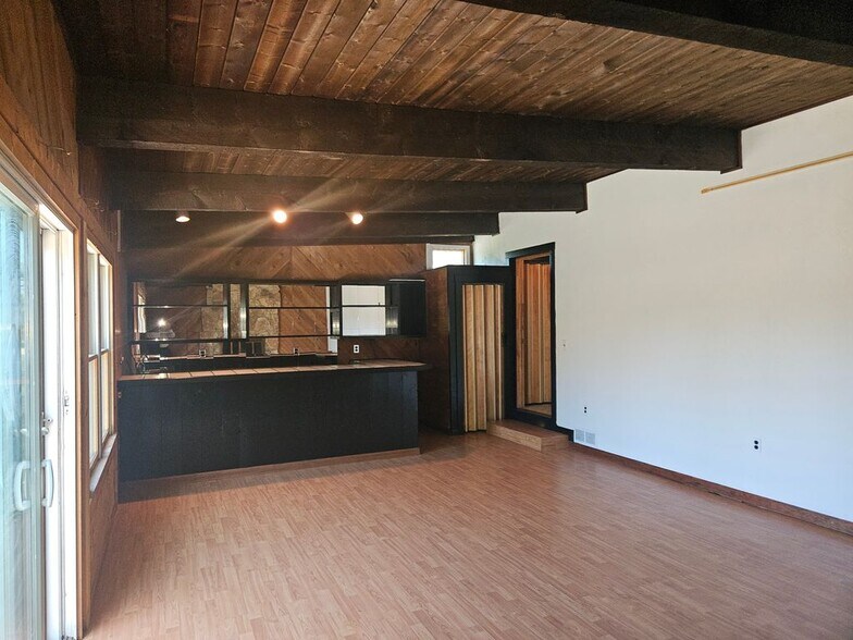 More Photos Of 1431 S Olden Ave, Trenton General Retail For Sale