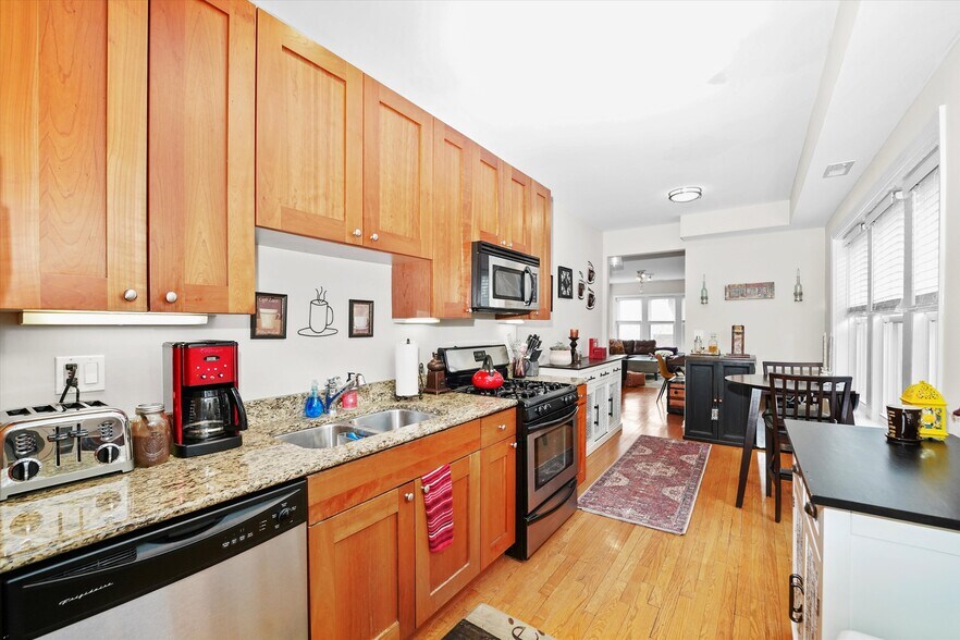 More Photos Of 4952-4956 N Ridgeway Ave, Chicago Apartments For Sale