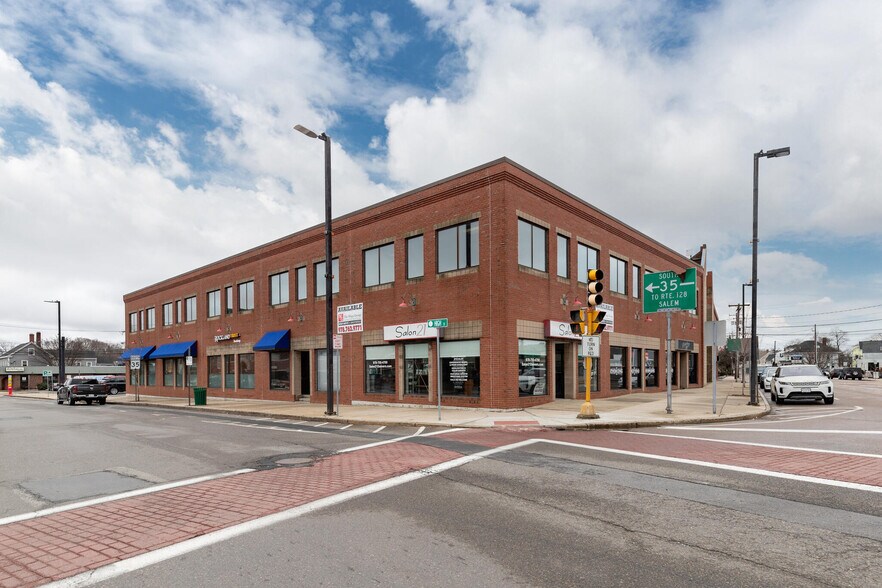 More Photos Of 2-10 Elm St, Danvers Storefront Retail Office For Lease