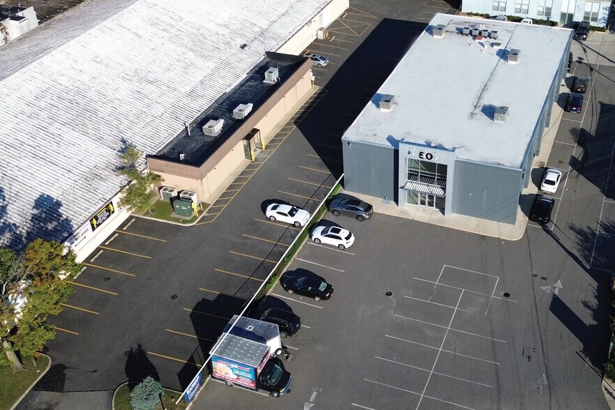 More Photos Of 50 Jericho Tpke, Jericho Office For Sale