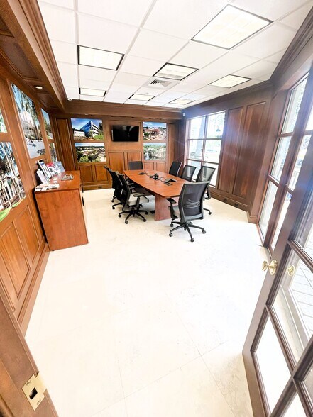 More Photos Of 24860 S Tamiami Trl, Bonita Springs Medical For Lease