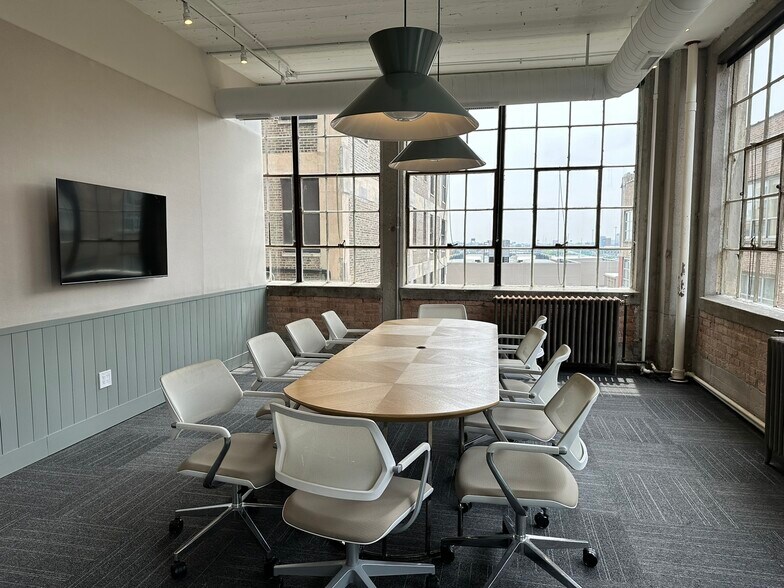 More Photos Of 328 S Jefferson St, Chicago Office For Lease