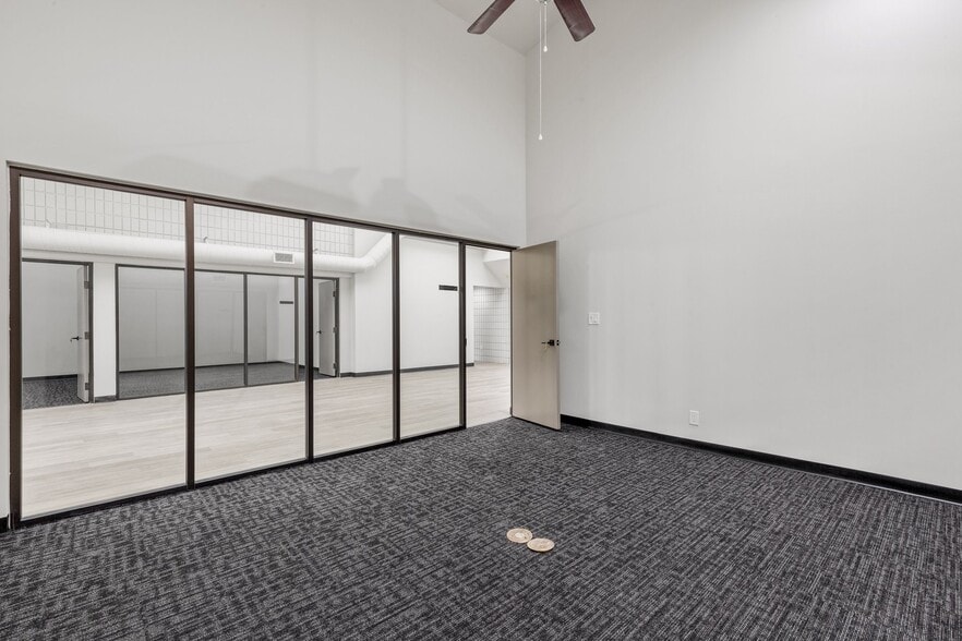 More Photos Of 1515 S Boulder Ave, Tulsa Office For Lease