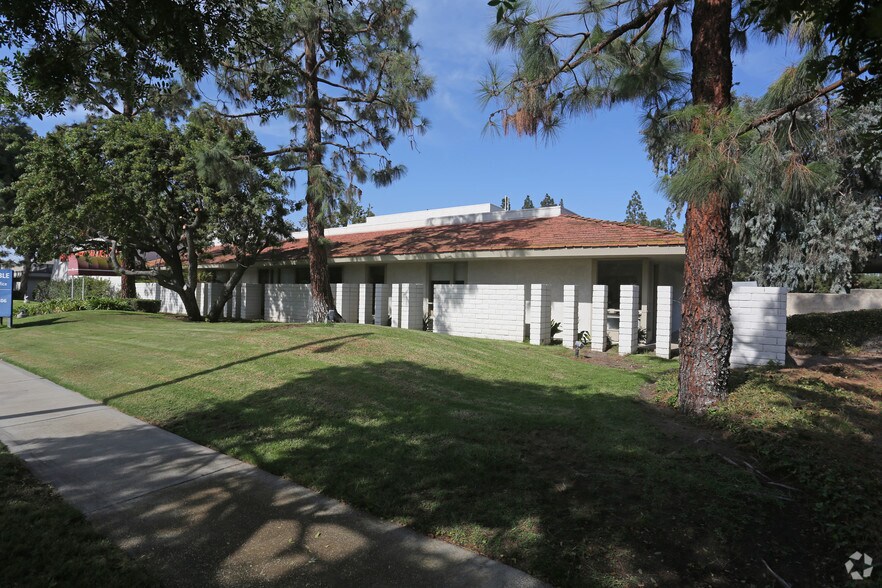 More Photos Of 4902 Irvine Center Dr, Irvine Medical For Lease