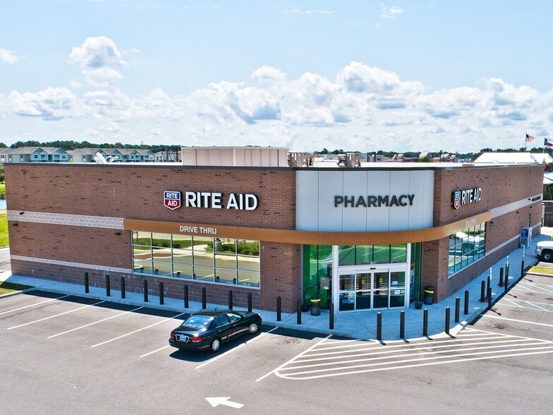 Primary Photo Of 6150 Old College Dr, Suffolk Drugstore For Sale