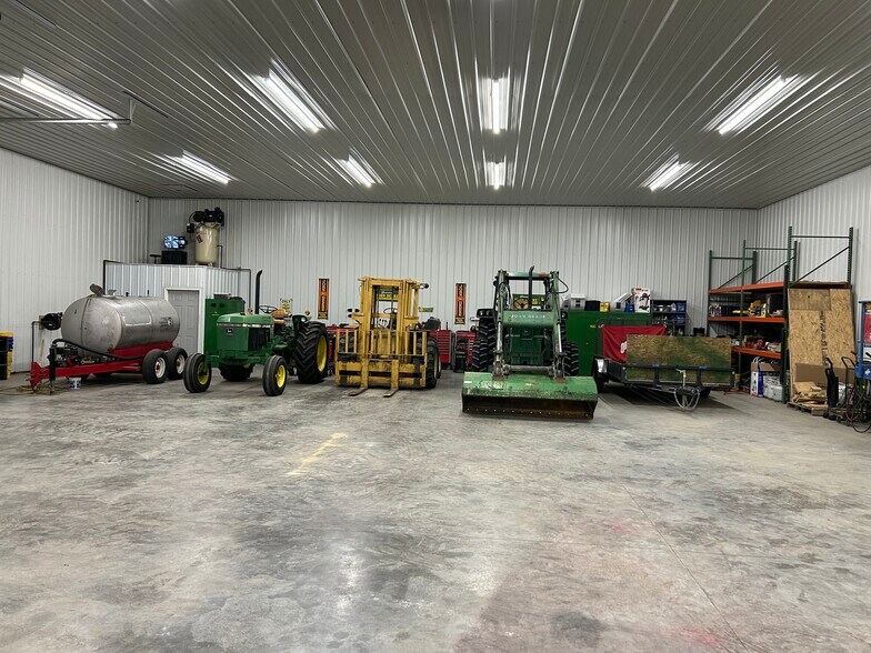 More Photos Of 7754 S State Route 73, Wilmington Flex For Lease