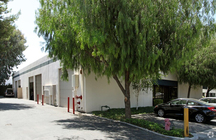 More Photos Of 14752 Franklin Ave, Tustin Light Manufacturing For Lease