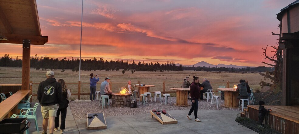 More Photos Of 51375 The Dalles-California Hwy, La Pine Sports And Entertainment For Sale