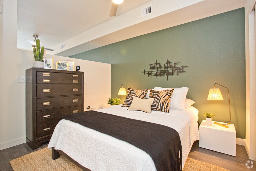 More Photos Of 1505 N Central Ave, Phoenix Apartments For Lease