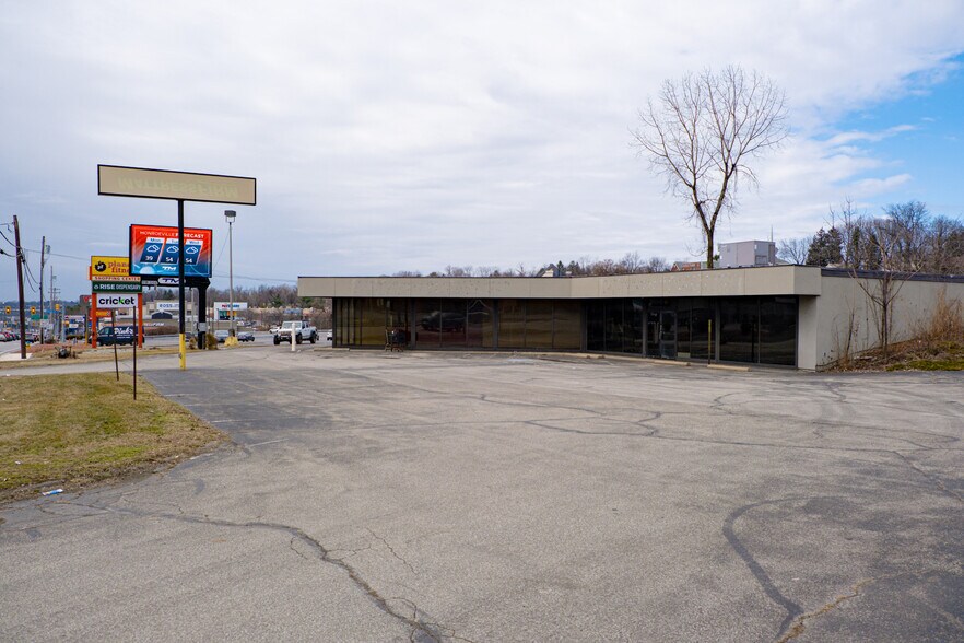 More Photos Of 3843 William Penn Hwy, Monroeville Freestanding For Lease