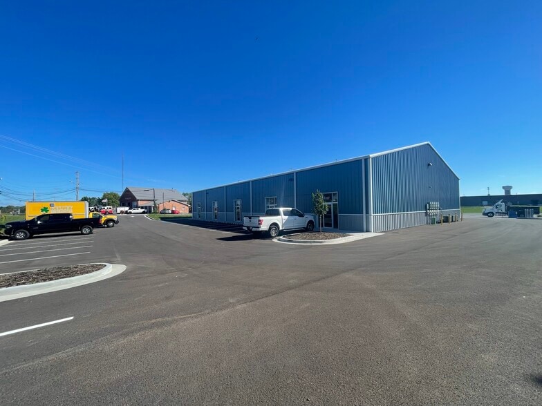 More Photos Of 101 John C Watts dr, Nicholasville Warehouse For Sale