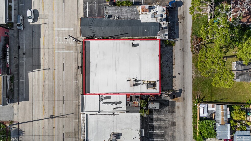 More Photos Of 926 N Mills Ave, Orlando Storefront For Sale