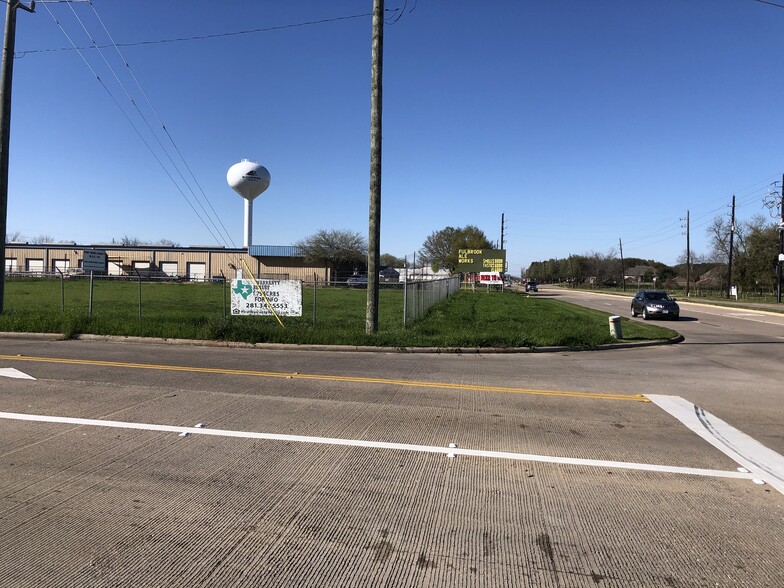 Primary Photo Of FM 359 @ Del Agua, Richmond Land For Sale