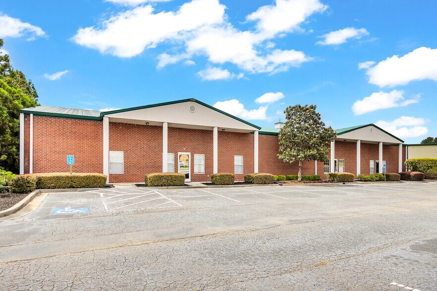 More Photos Of 1 Randolph Ct, Evans Light Distribution For Sale