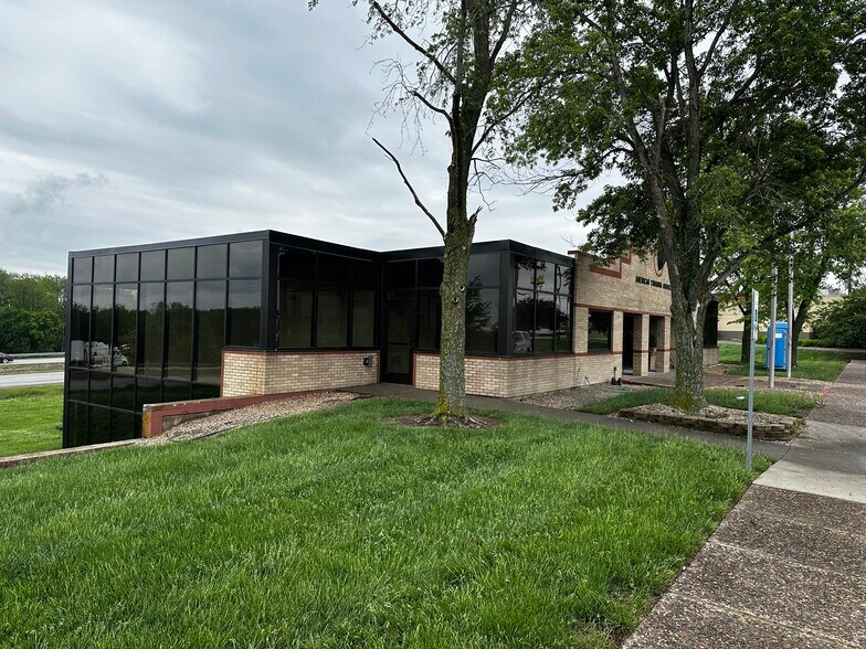 More Photos Of 1708 Prairie View Rd, Platte City Medical For Lease