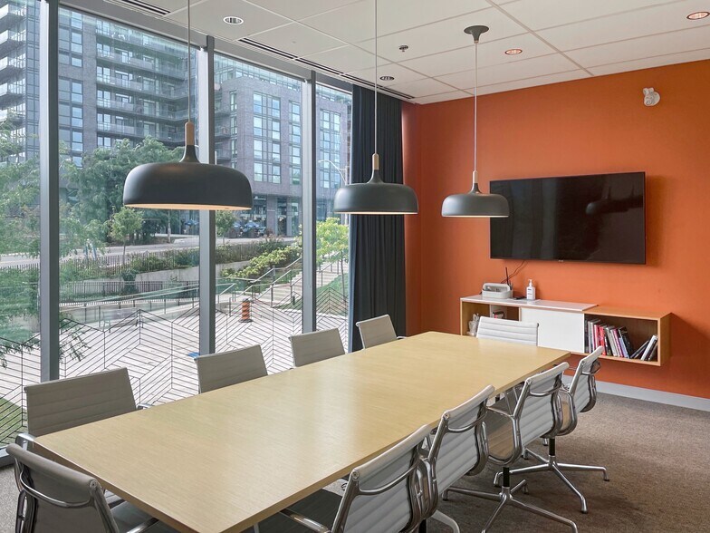 More Photos Of 11 Peel Ave, Toronto Coworking Space