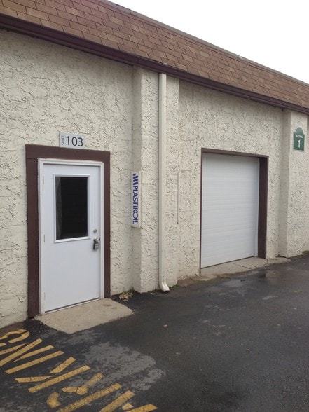 More Photos Of 86 Lackawanna Ave, Woodland Park Warehouse For Lease