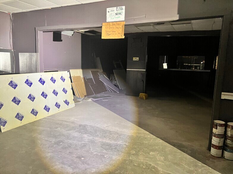 More Photos Of 3211 Ayers St, Corpus Christi Storefront For Sale