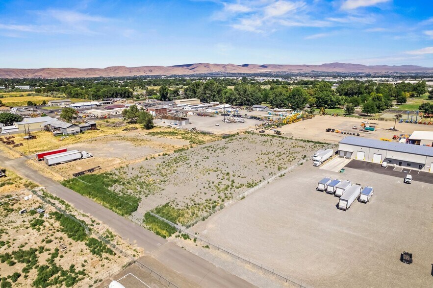 More Photos Of NKA Industrial Way way, Union Gap Land For Sale