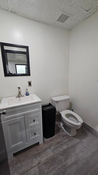 More Photos Of 750 Route 73 S, Marlton Medical For Lease