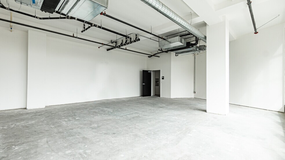 More Photos Of 2923-2927 N Allesandro St, Los Angeles Apartments For Lease