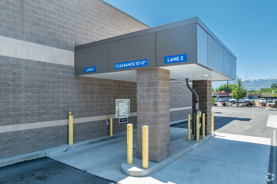 More Photos Of 1615 Main St, Susanville Drugstore For Lease