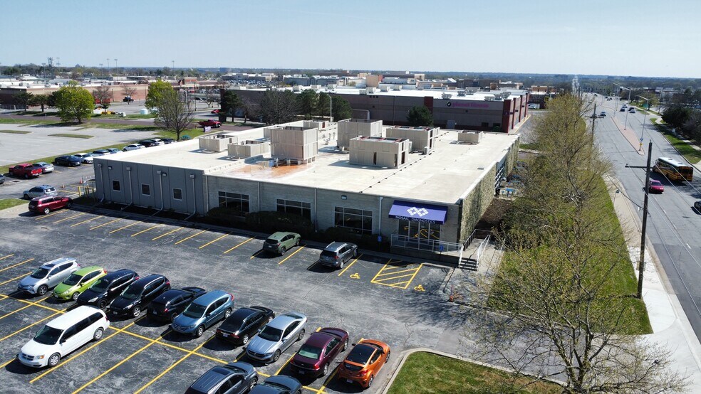 More Photos Of 9221 Quivira Rd, Overland Park Medical For Sale