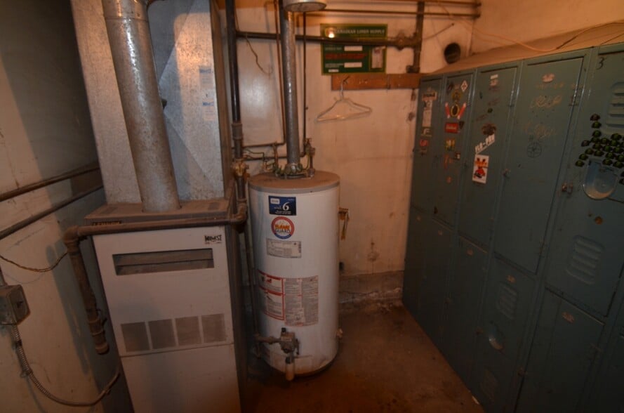 More Photos Of 5018 52 Ave, Tofield Industrial For Sale