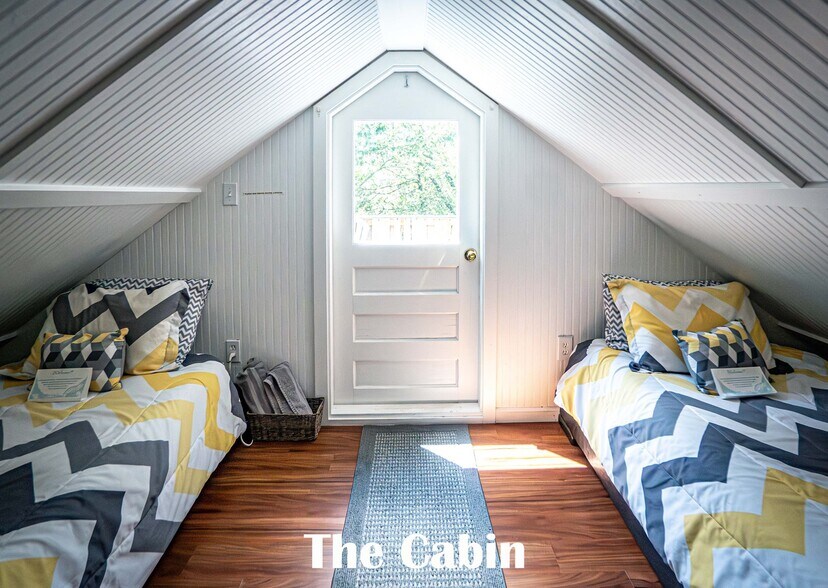 More Photos Of 1185 Highway H Hwy, Hermann Hospitality For Sale