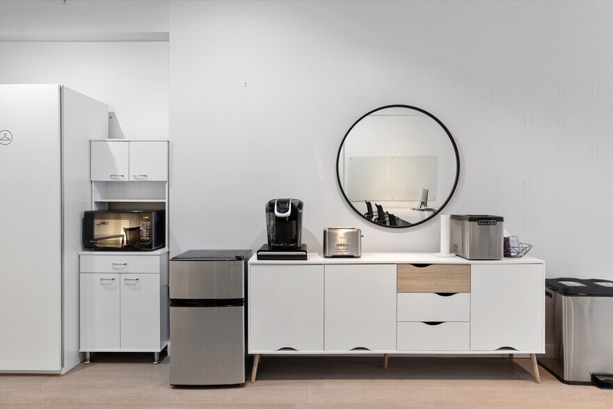 More Photos Of 14 E 4th St, New York Loft Creative Space For Sale