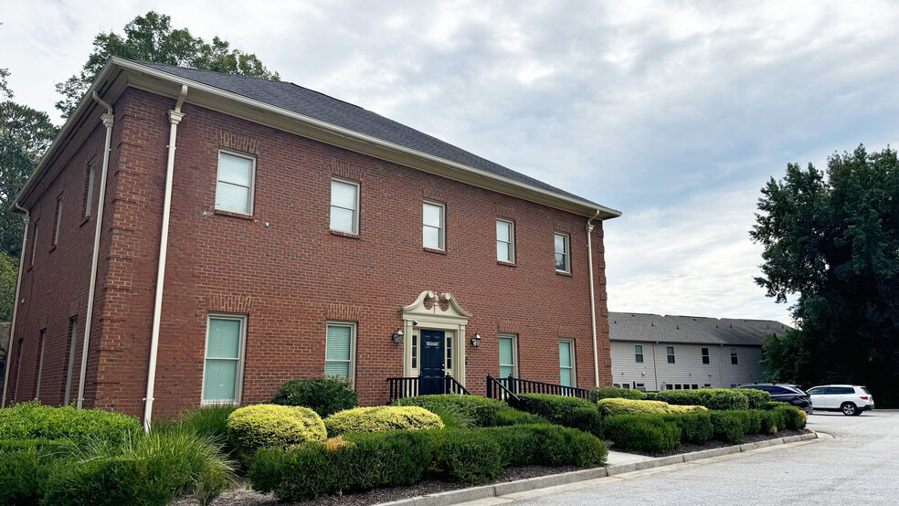 Primary Photo Of 2800 N Druid Hills Rd NE, Atlanta Office For Sale