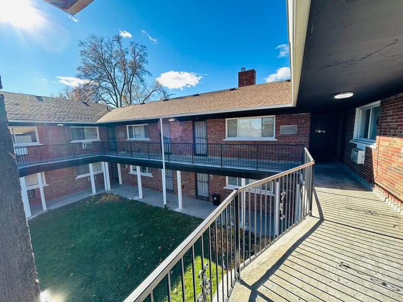 More Photos Of 15211 Fenkell St, Detroit Apartments For Sale