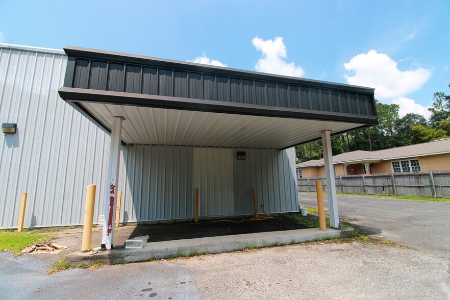 More Photos Of 1315 W Screven St, Quitman Storefront For Sale
