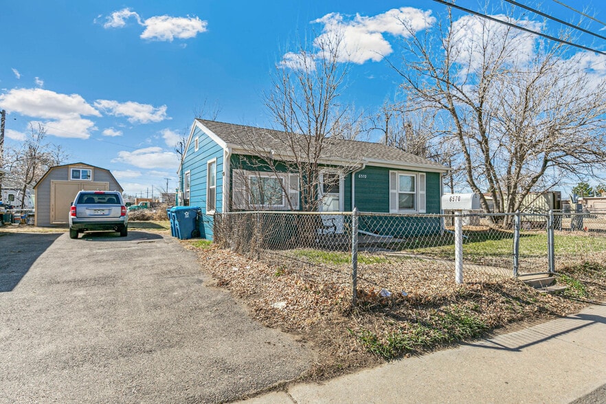 More Photos Of 5997 Magnolia St, Commerce City Apartments For Sale