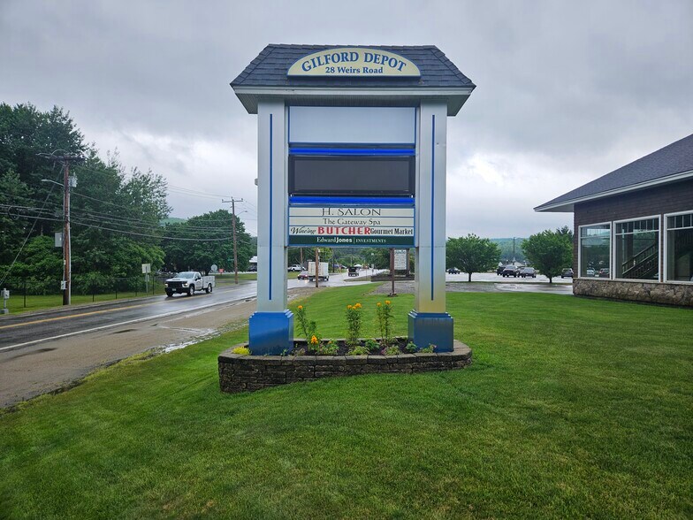 More Photos Of 28 Weirs Rd, Gilford Storefront Retail Office For Lease