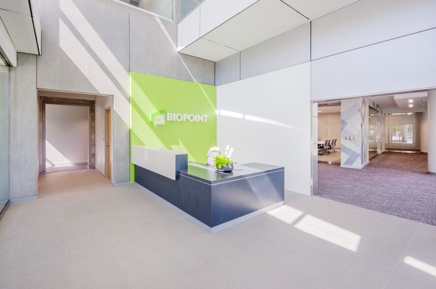 More Photos Of 20 TW Alexander Dr, Research Triangle Pk Research And Development For Lease