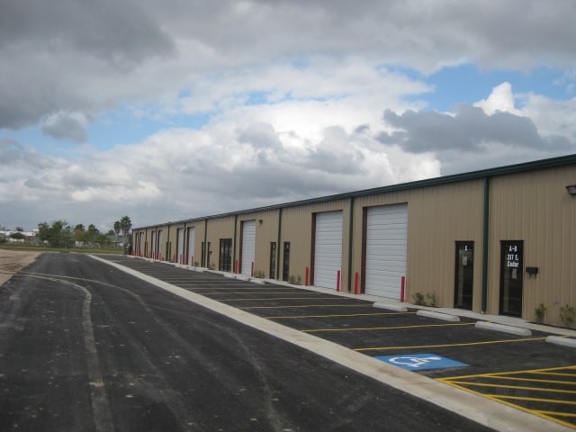 Primary Photo Of 301 E Cedar Ave, McAllen Warehouse For Lease