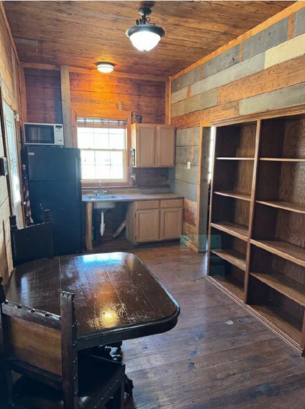 More Photos Of 301 N Alamo Rd, Rockwall Office For Lease