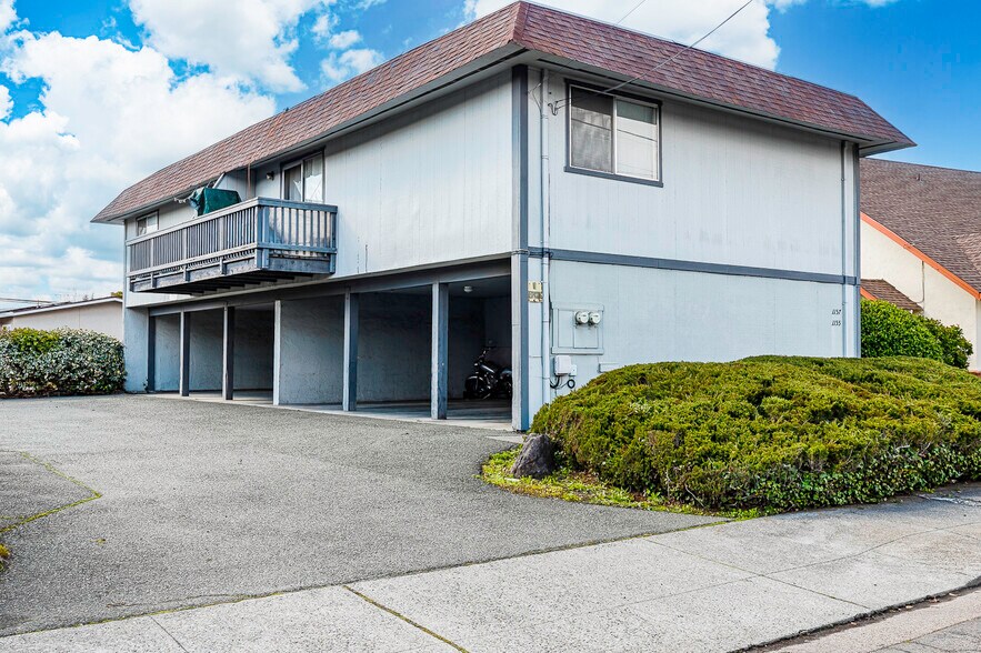 More Photos Of 1155 Evans Dr, Santa Rosa Apartments For Sale