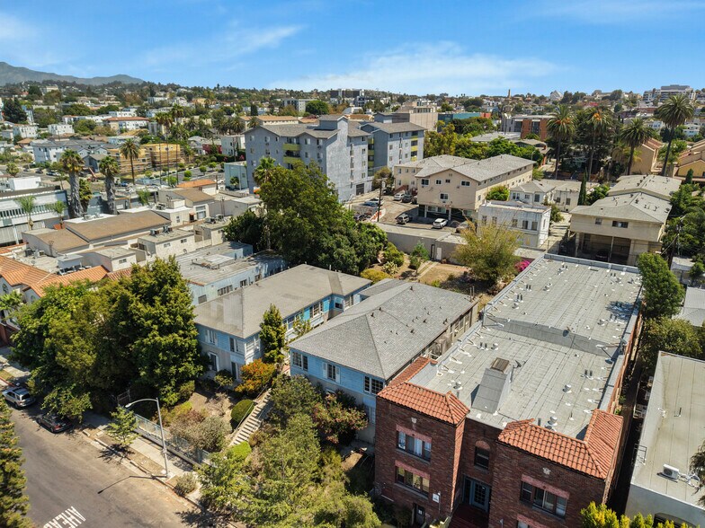 More Photos Of 120 S Coronado St, Los Angeles Apartments For Sale