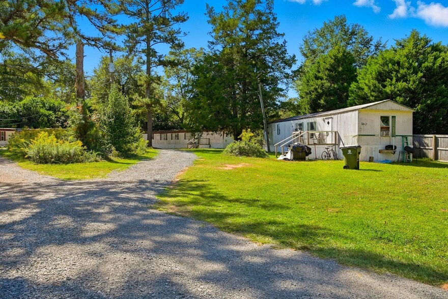 More Photos Of 120 Pine Circle Cir, Ellaville Manufactured Housing Mobile Home Park For Sale