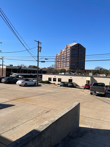 More Photos Of 14207 Proton Rd., Dallas Industrial For Lease