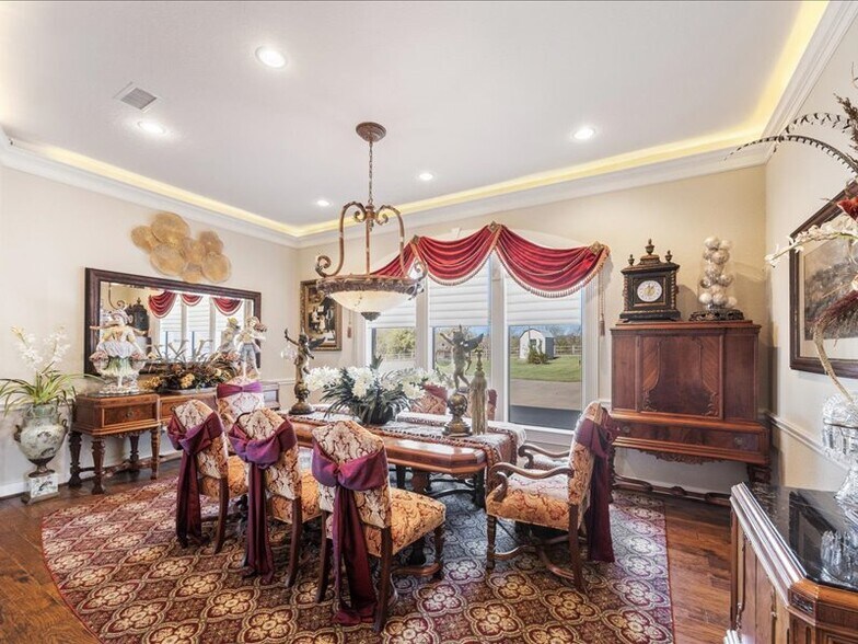 More Photos Of 16372 Highway 6, Navasota Specialty For Sale