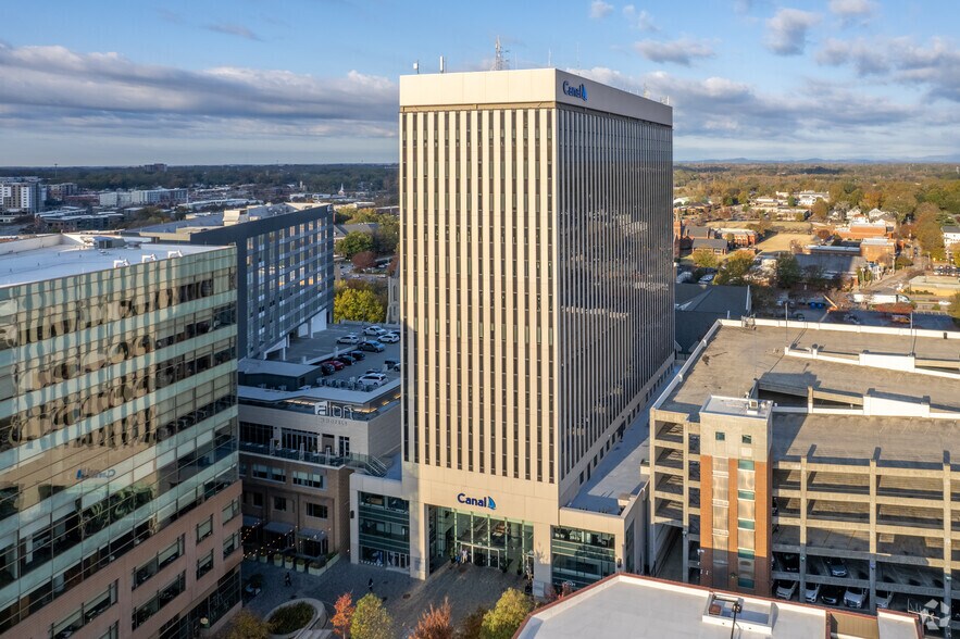 More Photos Of 101 N Main St, Greenville Office Residential For Lease