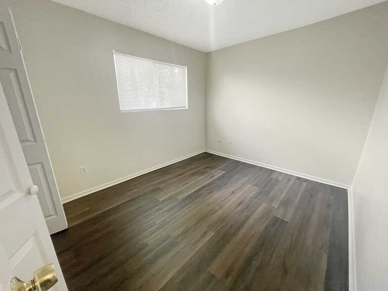 More Photos Of 401 Pinchback Rd, Beaumont Apartments For Sale