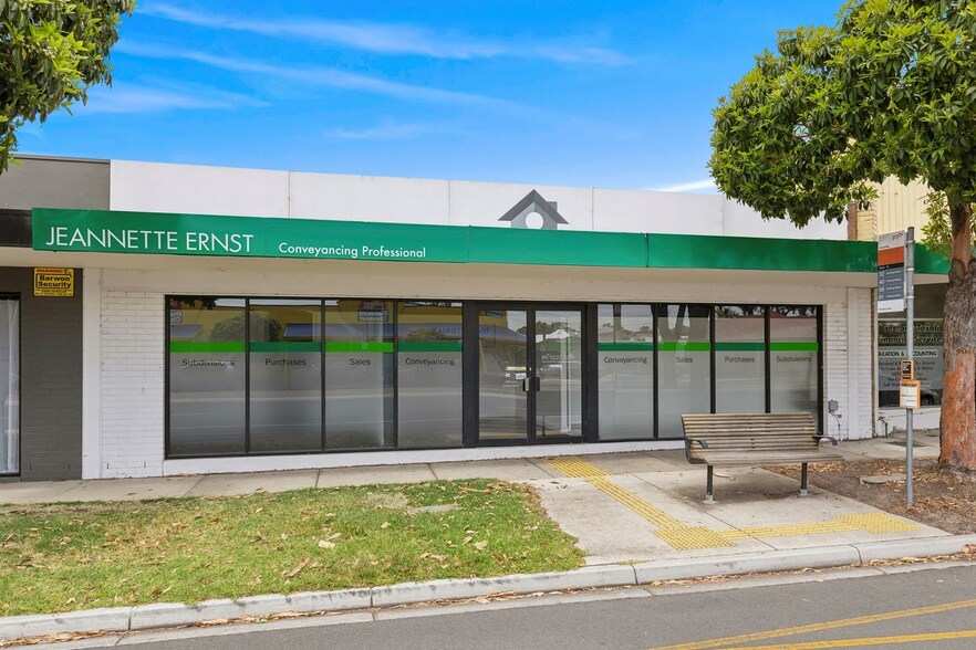 Primary Photo Of 10-10A Ormond Rd, East Geelong Office For Lease