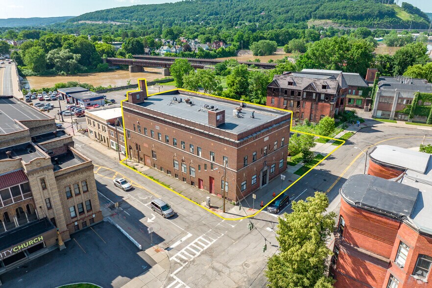 More Photos Of 257 Washington St, Binghamton Apartments For Sale