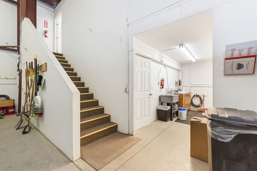 More Photos Of 262 S 671 W, Pleasant Grove Warehouse For Sale